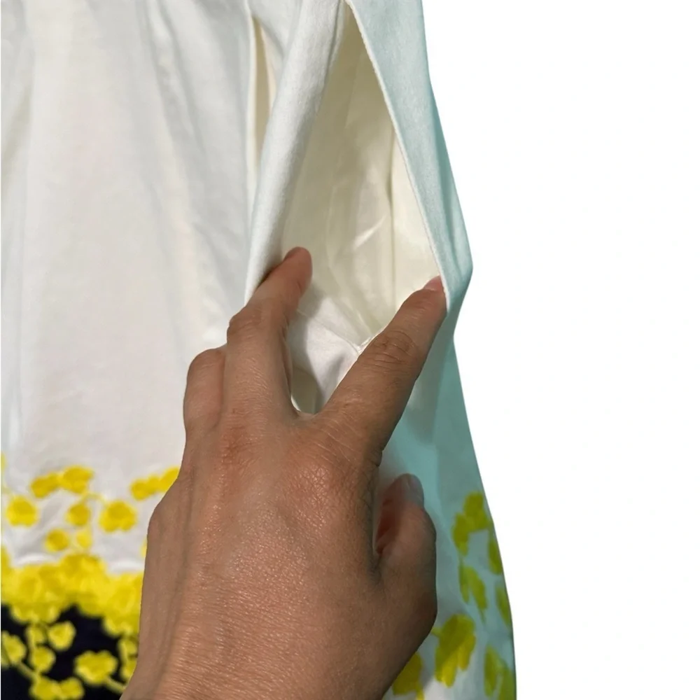 Draper James - Climbing Bloom Embroidery Dress - Picture 8 of 10